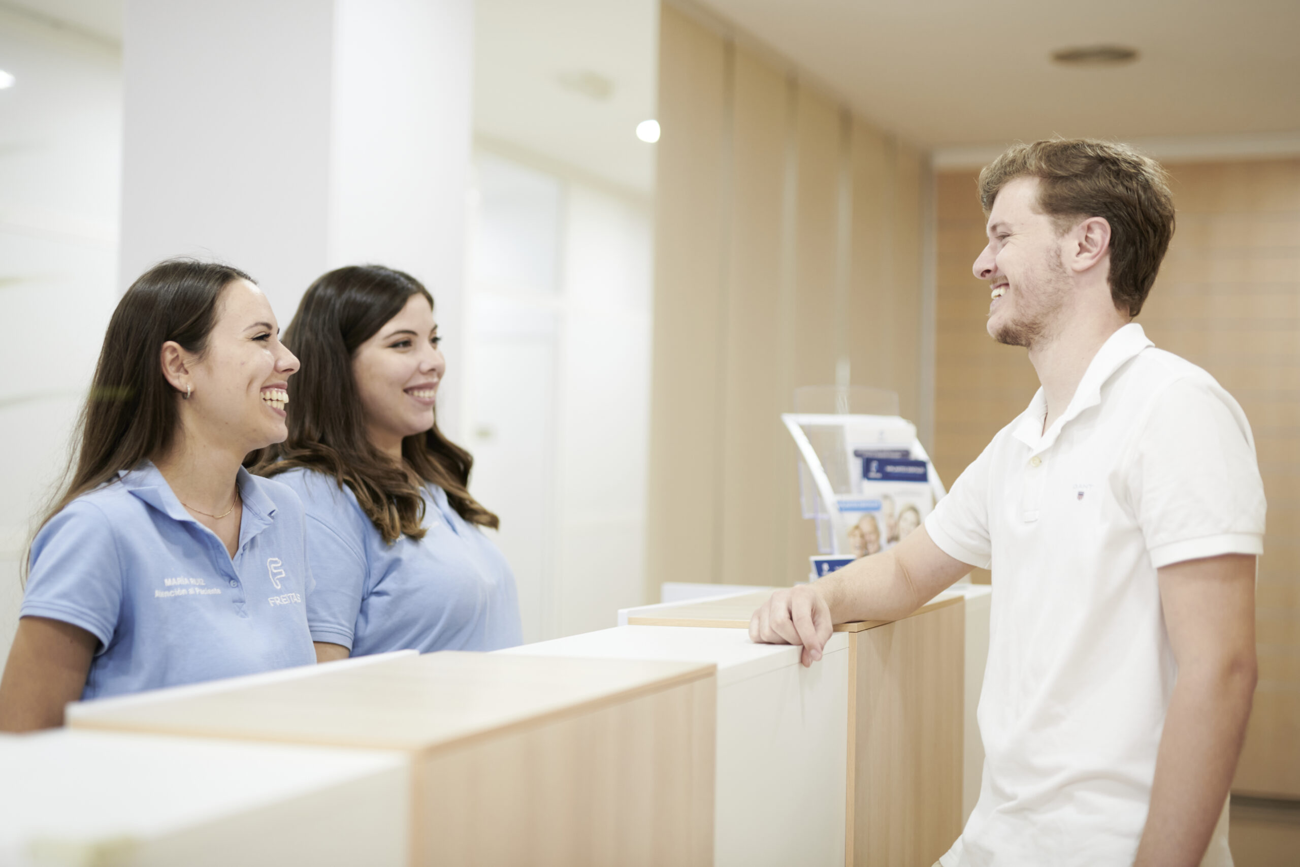 https://clinicadentalfreitas.es/wp-content/uploads/2024/12/SLZ_IMAGECARE_CLINICA_TRABAJOS_002-scaled.jpg